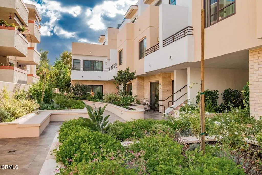 2428 E Del Mar Boulevard 105, Pasadena, California 91107 home-pic-6